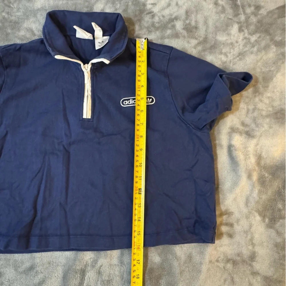 Adidas Navy Half-Zip Shirt

#1255 - Picture 3 of 8